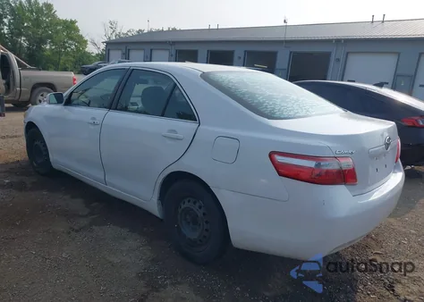 2009 Toyota Camry Le z USA, uszkodzony, nr VIN 4T1BE46K49U876680